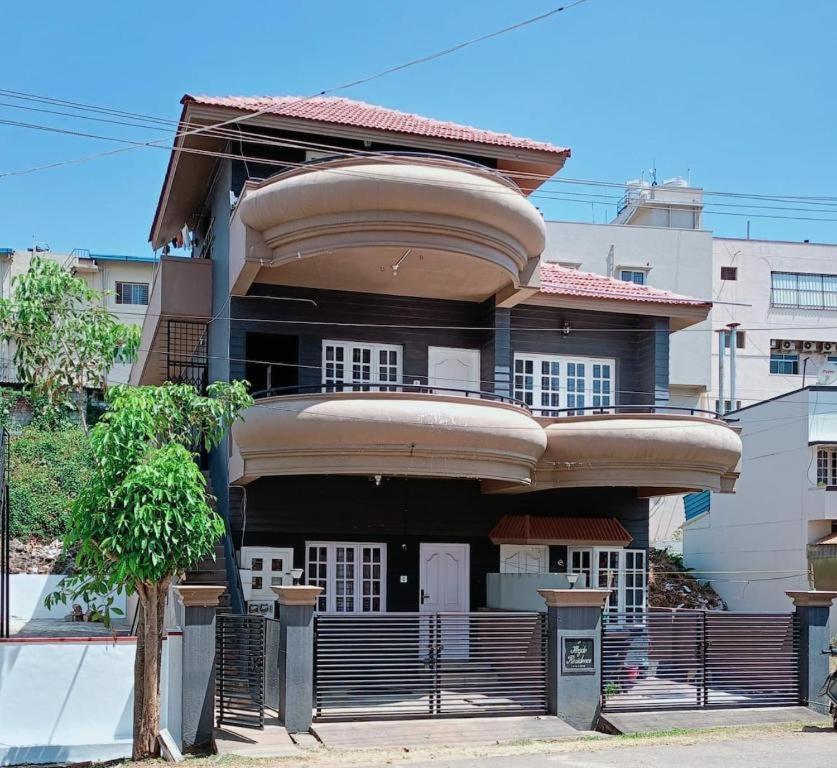 Hegde Residency Chikmagalūr Exterior foto